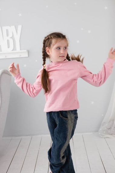 Джемпер для дівчинки Носи своє 134 Пудровий (p-4550-171306) | Зображення 6