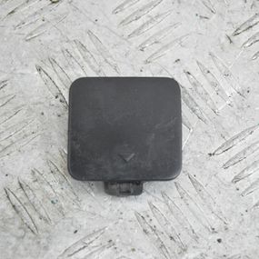 Заглушка гака переднього бампера BMW E60 E61 2003-2010 Заглушка фаркопа переднього БМВ е60 51117033700 7033700