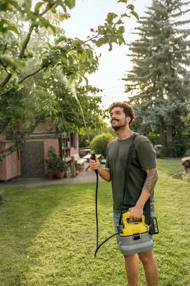 Обприскувач Karcher  PSU 4-18, акумуляторний, 18В, 1.8 кг (1.445-300.0) | Зображення 7