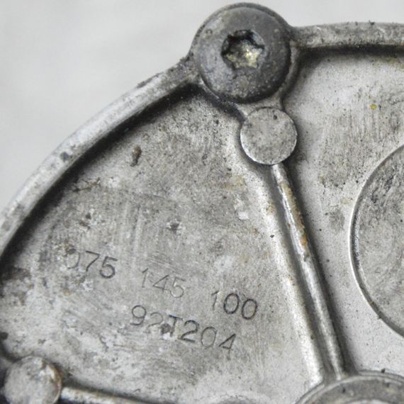 Насос вакуумний 2.4 D Volkswagen Transporter T4 1990-2003 Вакуумний насос Фольксваген Транспортер т4 075145100 | Зображення 3