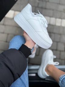 жіночі кеди