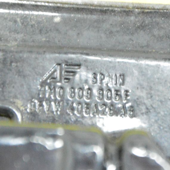 Лючок бензобака Ford Galaxy 1994-2006 Кришка паливного бака Форд Гелексі 7M0809905F | Зображення 2