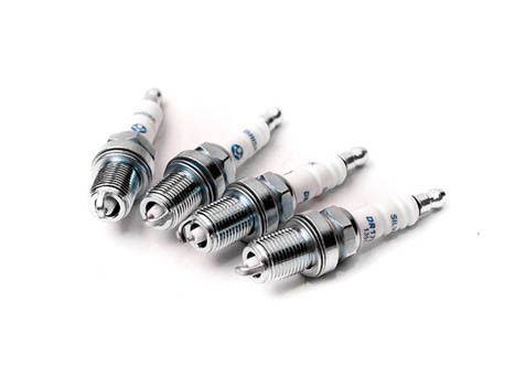Свечи зажигания Chevrolet "Lacetti" (1.8 16v), Opel "Vectra" (B), Daewoo "Nubira" (16V 2.0) (Silver DR17YS.4K