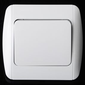 Выключатель одноклавишный белый MB-1V wh