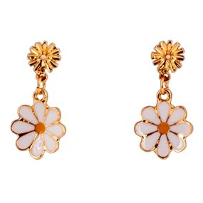 Детские серьги "Fashion ромашки" T24626 бело-желтый