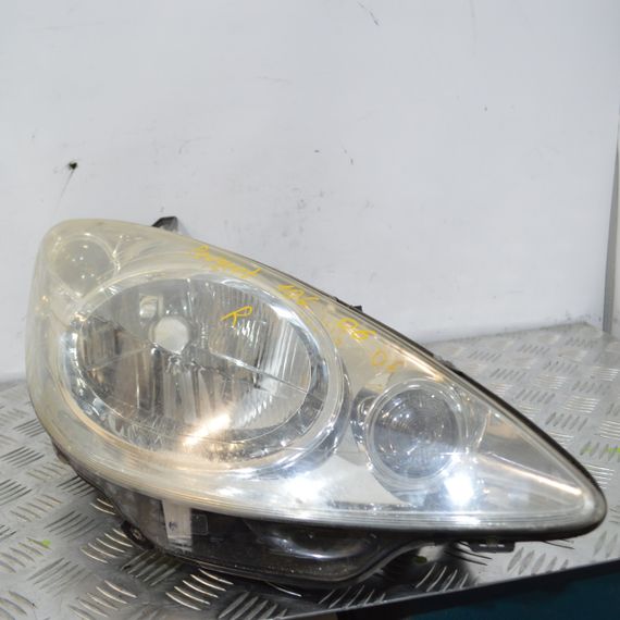 Фара права Peugeot 1007 2005-2009 Фара передня права Пежо 1007 9644997180