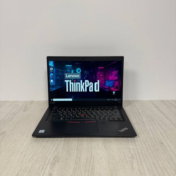 Ультрабук Б-класс Lenovo ThinkPad X390 / 13.3" (1920x1080) IPS / Intel Core i5-8365U (4 (8) ядра по 1.6 - 4.1 GHz) / 8 GB DDR4 / 256 GB SSD / Intel UHD Graphics 620 / WebCam б/у | Зображення 1