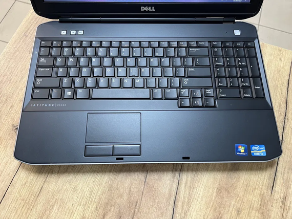 Ноутбук для роботи Dell Latitude 5530 15.6" HD intel i3 3110M/8gb/500Gb HDD | Зображення 1