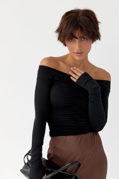 Короткий лонгслів із драпіруванням - чорний цвет, L (є розміри) | Зображення 4