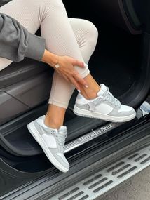 жіночі кеди