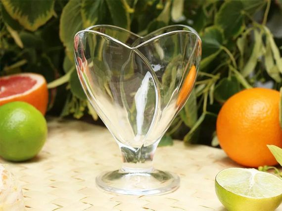 Набір креманок Pasabahce Ice Ville 51638, 200 мл, 2 шт, скляні на ніжці для десертів і морозива | Зображення 3