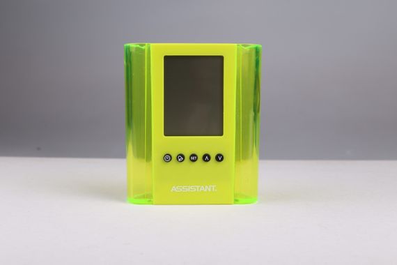 Настольные часы с будильником Assistant AH-1050  yellow контейнер для ручек | Зображення 1