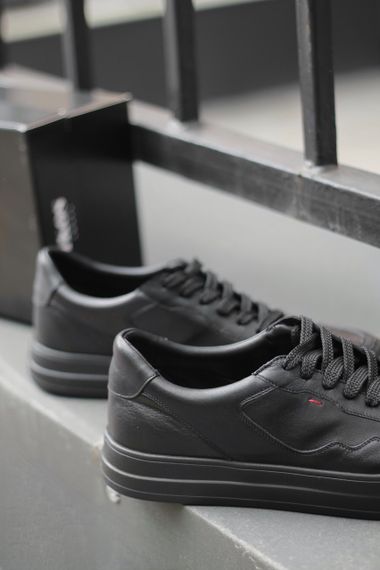 Класичні чорні кеди Ікос – універсальний вибір для будь-якого стилю 45 розмір | Зображення 4