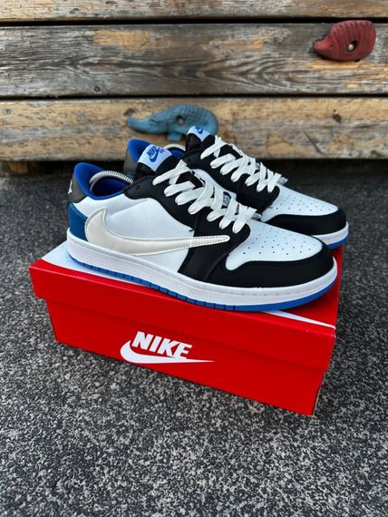 Кросівки Nike Air Jordan 1 Low x Travis Scott (біло-сині) | Зображення 5