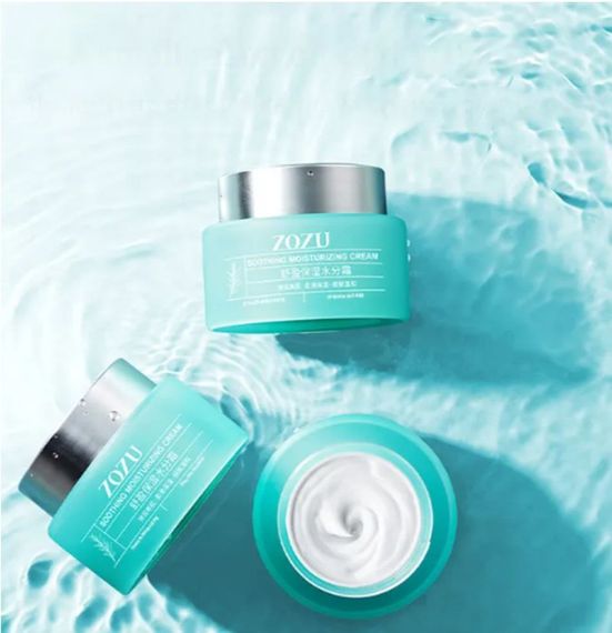 Ніжний крем для зволожування шкіри з екстрактом чайного дерева і гіалуроновою кислотою ZOZU, 50 g | Зображення 1