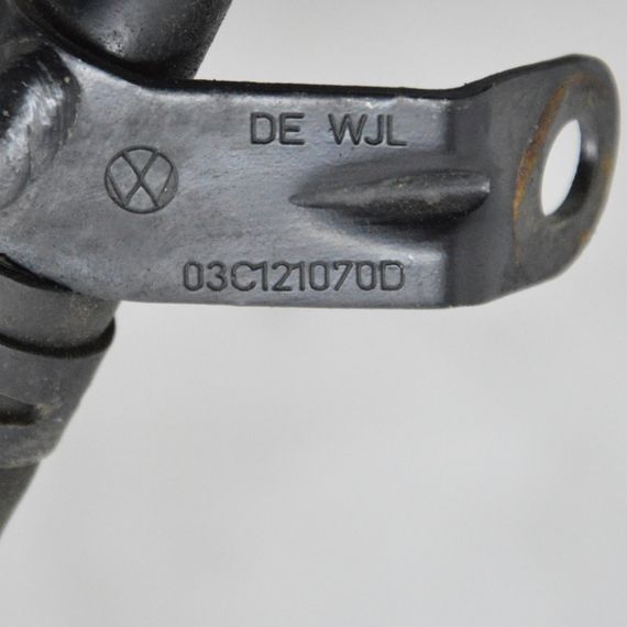 Патрубок системи охолодження 1.4 TSI Skoda Octavia A5 Трубка шланг води Шкода Октавія а5 03C121070D | Зображення 1