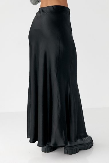 Жіноча атласна довга спідниця на резинці - чорний цвет, L (є розміри) | Зображення 1