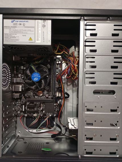 ПК Frime Tower / Intel Core i5-4440 (4 ядра по 3.1 - 3.3 GHz) / 8 GB DDR3 / 320 GB HDD / Intel HD Graphics 4600 / 400W б/в | Зображення 4