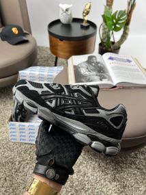 Чоловічі кросівки ASICS Gel-NYC Black Grey весна / осінь A3486 45 28.5