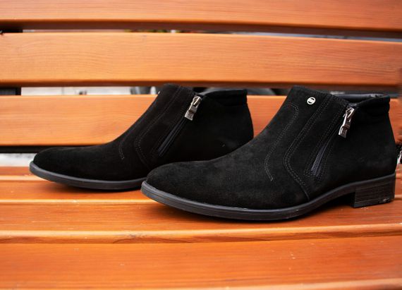 Демісезонні замшеві черевики 41 розмір на байці | Зображення 1