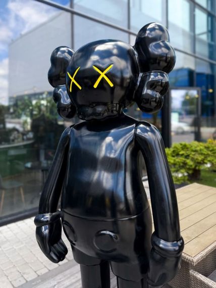 Kaws Companion Black велика колекційна фігурка 180 см чорний kw005 | Зображення 2