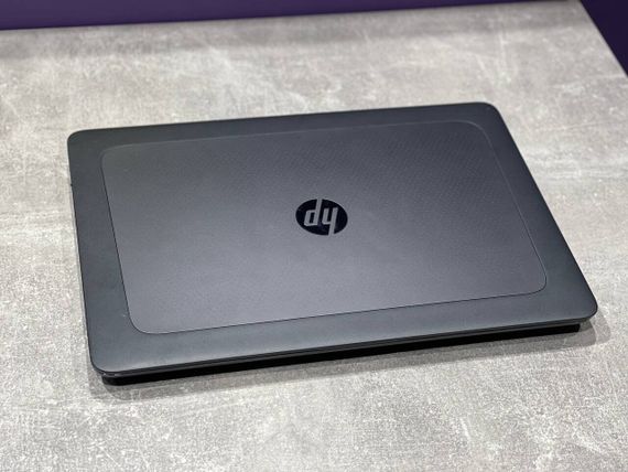 Мобильная рабочая станция HP zBook 15 G3 / 15.6" (1920x1080) IPS / Intel Core i7-6700HQ (4 (8) ядра по 2.6 - 3.5 GHz) / 16 GB DDR4 / 512 GB SSD / nVidia Quadro M1000M, 2 GB DDR3, 128-bit / Fingerprint / WebCam б/у | Зображення 6