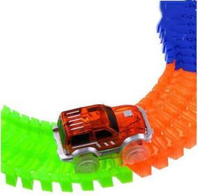 Гоночний Трек Magic Tracks 220 деталей