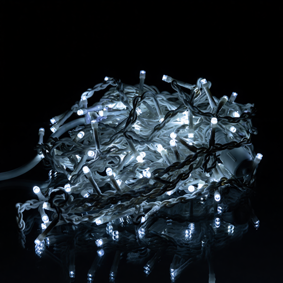 Вулична гірлянда Бахрома 6 м 105 LED мультиколор, білий дріт, з ефектом флеш