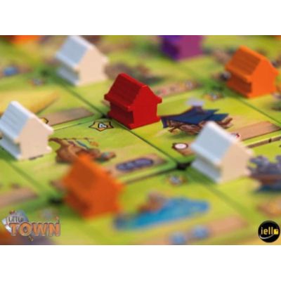 Настільна гра IELLO Little Town (Маленьке місто), англійська (3760175516115) | Зображення 2