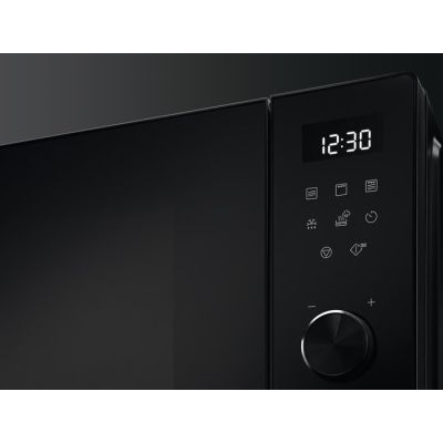 Микроволновая печь Electrolux EMZ729EMK | Зображення 2