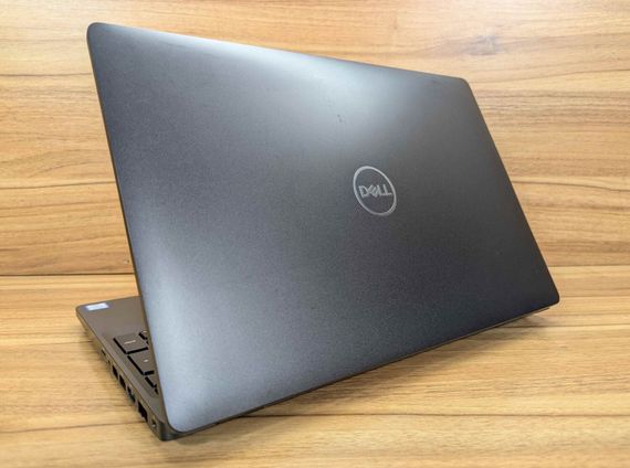 Ультрабук Dell Latitude 5501 / 15.6" (1920x1080) IPS / Intel Core i5-9400H (4 (8) ядра по 2.5 - 4.3 GHz) / 16 GB DDR4 / 512 GB SSD / Intel UHD Graphics 630 / HDMI / WebCam / Windows 10 б/у + Подарок Беспроводная мышь / USB | Зображення 5