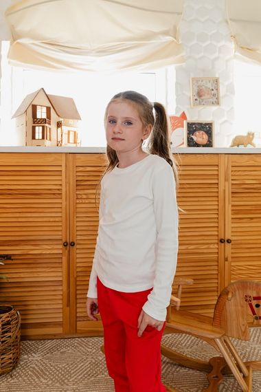 Джемпер для дівчинки Носи своє 110 Білий (p-6677-64991) | Зображення 2