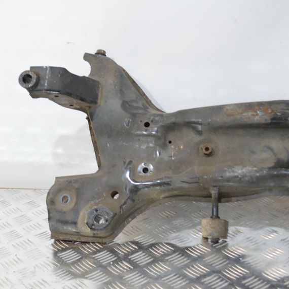 Підрамник двигуна Volkswagen Polo V 2009-2014 Балка передньої підвіски Фольксваген Поло 5 | Зображення 4