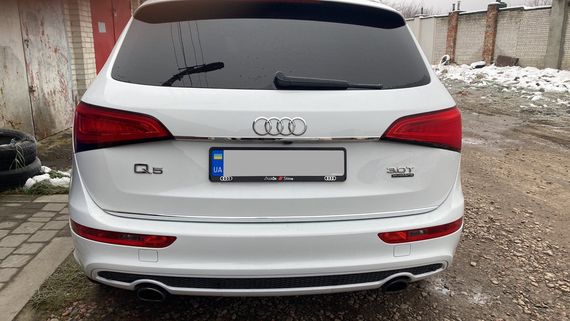 Хром планка над номером (нерж) OmsaLine - Італійська нержавійка для Ауди Q5 2008-2017 рр | Зображення 1