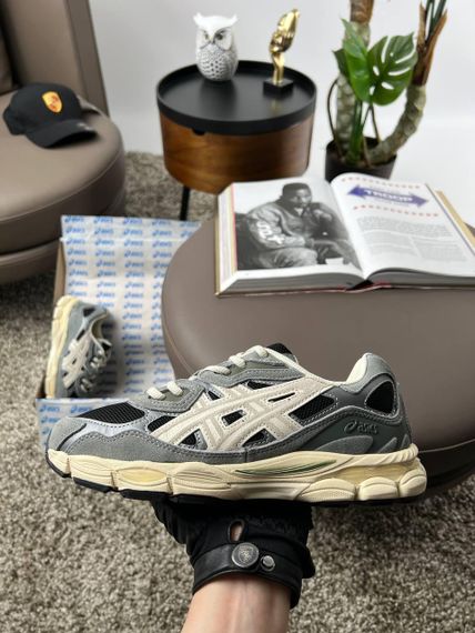 Чоловічі кросівки ASICS Gel-NYC Black Beige Grey весна / осінь A3485 | Зображення 4