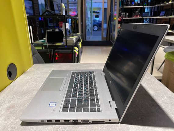 Ультрабук HP ProBook 640 G4 / 14" (1920x1080) IPS / Intel Core i5-8250U (4 (8) ядра по 1.6 - 3.4 GHz) / 8 GB DDR4 / 240 GB SSD / Intel UHD Graphics 620 / WebCam б/у | Зображення 5
