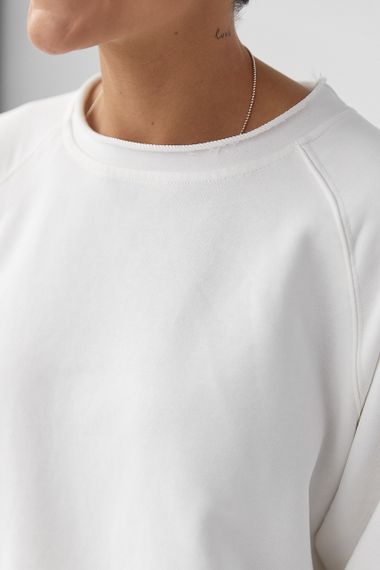 Лонгслів вільного крою з рукавами-реглан - молочний цвет, ONE SIZE (є розміри) | Зображення 3