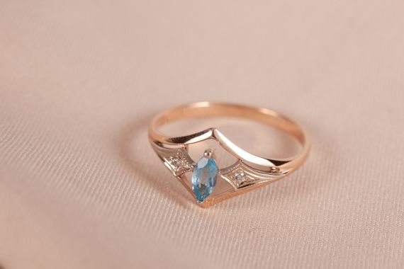 Кольцо из красного и белого золота с топазом 20.5 | Зображення 7