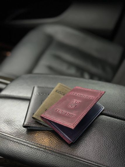 Обкладинка на id паспорт на права для автодокументів шкіряна чорна коричнева бузкова | Зображення 7