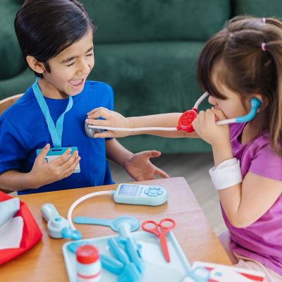 Розвиваюча іграшка Melissa&amp;Doug Юний лікар (MD8569) | Зображення 2