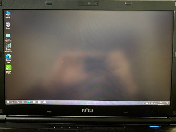 Мобильная рабочая станция Б-класс Fujitsu Celsius H720 / 15.6" (1920x1080) TN / Intel Core i7-3720QM (4 (8) ядра по 2.6 - 3.6 GHz) / 32 GB DDR3 / 256 GB SSD / nVidia Quadro K1000M, 2 GB GDDR3, 128-bit / WebCam б/у | Зображення 3