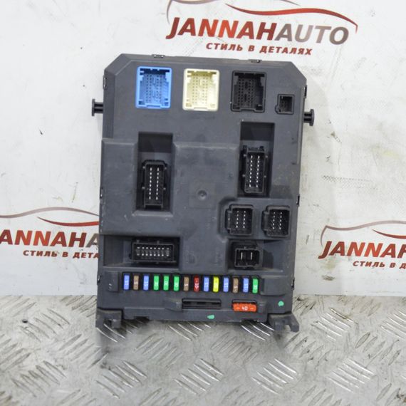 Блок запобіжників BSIEV-X05 Peugeot 207 2009-2013 Модуль БСІ Пежо 207 9664983480