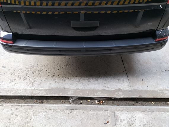 Накладка на задній бампер EuroCap (1 двері, ABS) для Volkswagen T6 2015-2024, рр