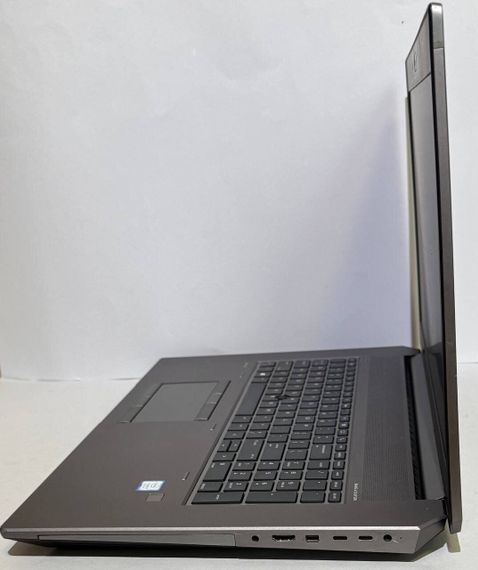 Мобильная рабочая станция HP Zbook 17 G5 / 17.3" (1920x1080) IPS / Intel Core i7-8750H (6 (12) ядра по 2.2 - 4.1 GHz) / 16 GB DDR4 / 256 GB SSD / nVidia Quadro P2000, 4 GB GDDR5, 128-bit / WebCam / HDMI / miniDP б/у | Зображення 4