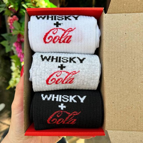 Подарочный набор мужских носков в коробке размер 40-45 3 пары разные цвета ч3бокс039 | Зображення 1