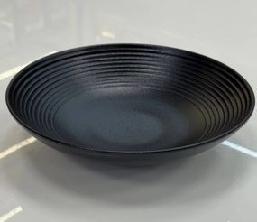 Салатник Olens Чорний Том-Ям 101-0498 23 см 300 мл чорний