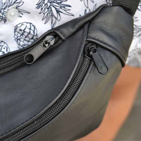 Шкіряна бананка, чоловіча сумка жіноча з натуральної шкіри, чорна барсетка | Зображення 8