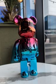 Bearbrick G-Shook дизайнерська статуетка ведмідь Беарбрік 28 см mb026, рожево-блакитний