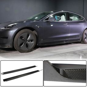 Накладки на пороги V4 (2017-2023, Карбон) для Tesla Model 3 2017- гг