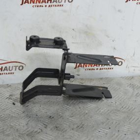 Кронштейн блоку ABS Volkswagen Transporter T4 1990-2003 Кріплення насоса АБС Фольксваген т4 7D0614711F